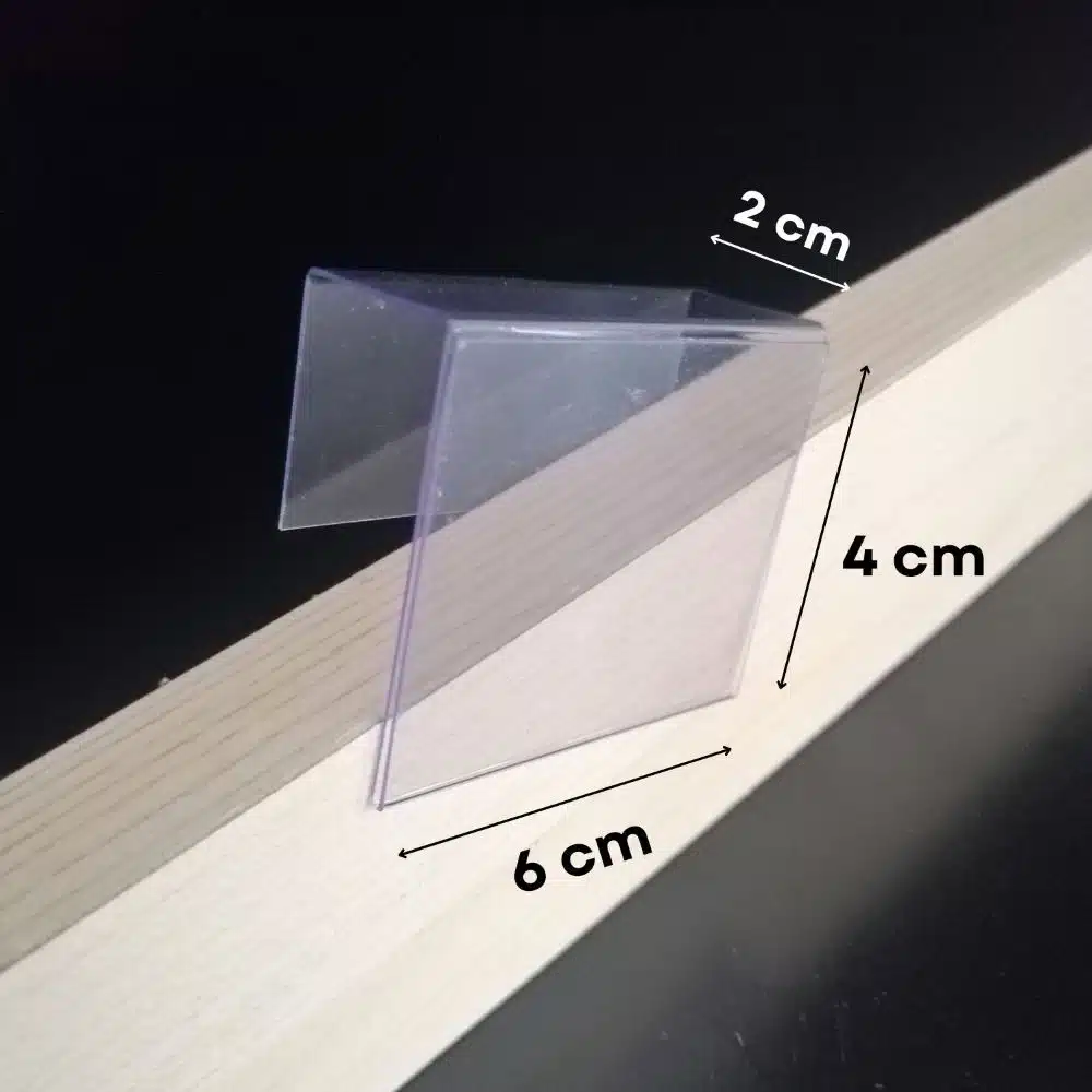 Ahşap Rafa Dik Geçmeli Şeffaf PVC Etiketlik 6x4cm – 18mm