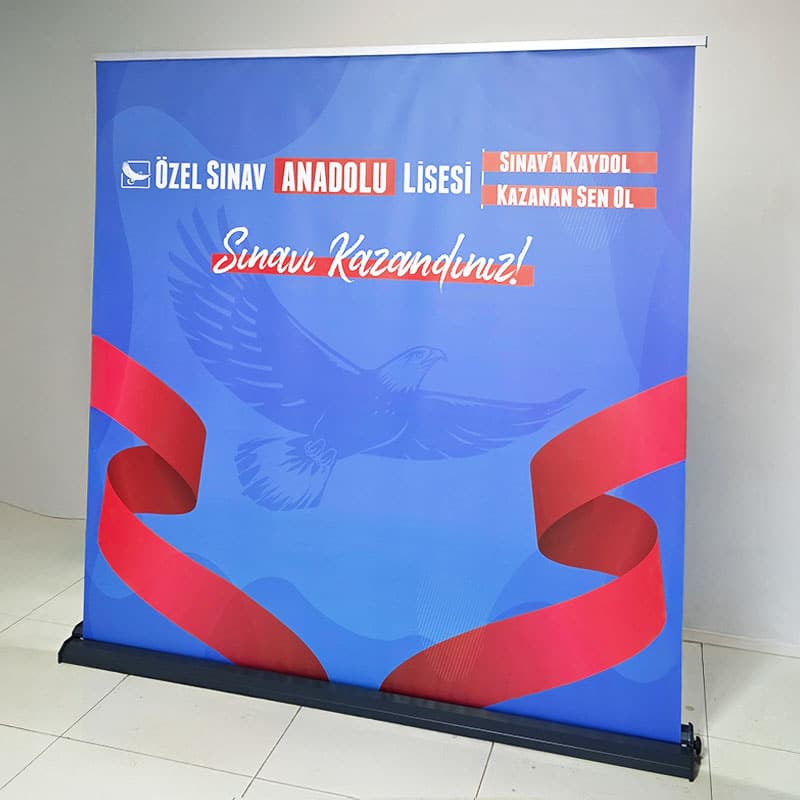 Pro Roll Up Banner 200×200