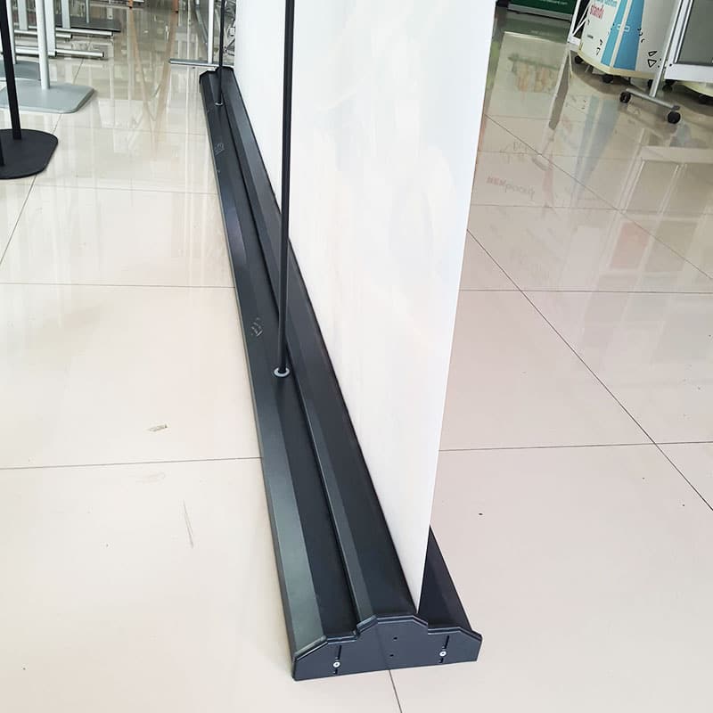 Pro Roll Up Banner 250×200
