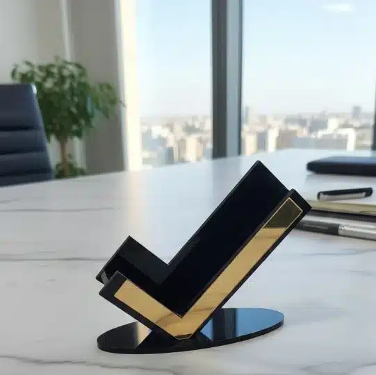 Siyah Gold Detaylı Premium Kartvizitlik